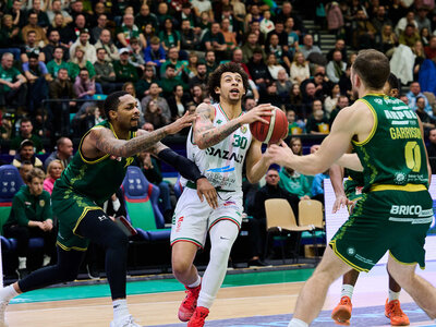 Українці за кордоном: гарна гра Санона у Єврокубку, Михайлюк зіграв 16 хвилин проти Голден Стейт