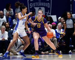 Українки за кордоном: Коваль та Діке оформили дабл-дабл в NCAA