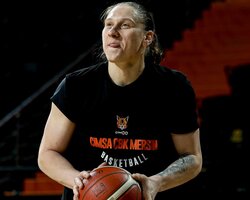 Українки за кордоном: Ягуповій не вистачило одного підбирання до дабл-даблу