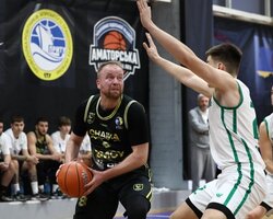 Перша ліга: Ужгород розгромив Хмельницький-2, Чайка обіграла Київ-Баскет-2