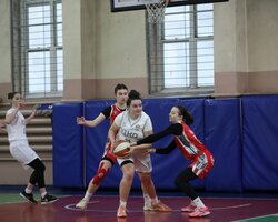 Жіноча Вища ліга: відеотрансляція матчів 1 лютого