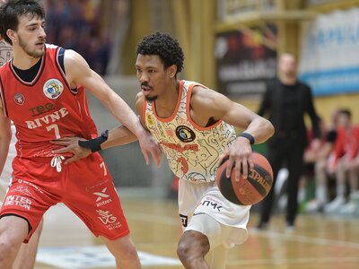 Дабл-дабл Хілла допоміг Кривбасу розгромити Рівне