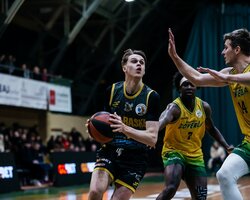 Київ-Баскет програв Прикарпаттю-Говерлі, Рівне обіграла Старий Луцьк: хайлайти Суперліги GGBET 6 лютого