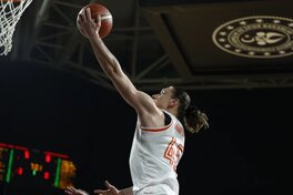 Українки за кордоном: Ягупова набрала 9 очок в Єврокубку, Путра зіграла 12 хвилин в NCAA