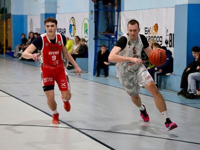 Перша ліга: відеотрансляція матчів 15 лютого