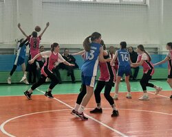 ВЮБЛ серед дівчат 2014 року: Збірна Харківської області-ХАІ захопила лідерство після другого туру першого етапу