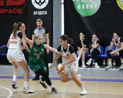 Франківськ-Прикарпаття захистив своє друге місце: турнірна таблиця жіночої Суперліги