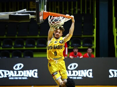 Яскраві фото тринадцятого туру Суперліги GGBET