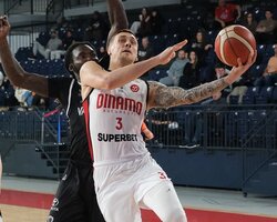 Українці за кордоном: Бобров набрав 5 очок проти команди Єврокубку