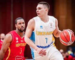 Денис Лукашов повертається: згадуємо рекордсменів збірної України за кількістю зіграних матчів