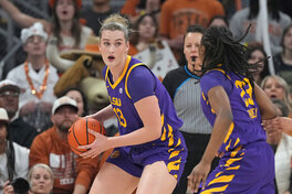 Українки за кордоном: Коваль і Діке зіграли в NCAA