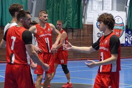 Перша ліга: відеотрансляція матчу 20 лютого