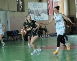 Жіноча Вища ліга: відеотрансляція матчу 21 лютого