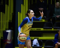 Жіноча Суперліга: відеотрансляція матчу 21 лютого