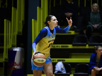 Жіноча Суперліга: відеотрансляція матчу 21 лютого