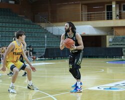 Перша ліга: відеотрансляція матчів 1 березня