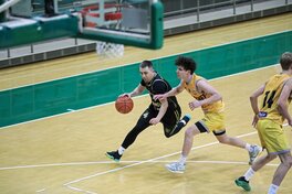 Перша ліга: Чайка-ВМСУ обіграла Київ-Баскет-2, перемоги Ужгорода та Полісся