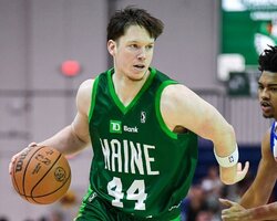 Українці за кордоном: Шульзі не вистачило одного очка до дабл-даблу