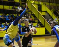 Жіноча Суперліга: відеотрансляція матчу 5 березня