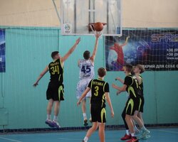 ВЮБЛ серед юнаків 2010 року: Полтава та Ужгород прийняли матчі третього етапу