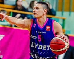 Українці за кордоном: команда Ковляра вилетіла з Єврокубку, Лукашов провів гарний матч в ENBL