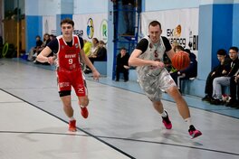 Перша ліга: відеотрансляція матчів 13 березня