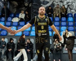 Перша ліга: Чайка-ВМСУ обіграла Хмельницький-2, перемоги Ужгорода та Полісся