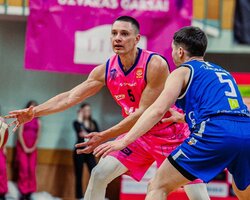 Українці за кордоном: Липовий набрав 16 очок в Румунії, у Лукашов майже дабл-дабл в ЛЕБЛ