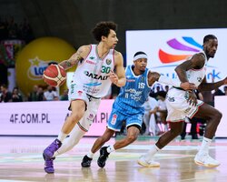 Українці за кордоном: Санон набрав 8 очок в матчі лідерів чемпіонату Польщі