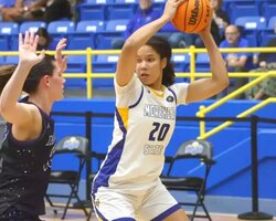 Українка Катерина Діке увійшла до символічної збірної конференції в NCAA