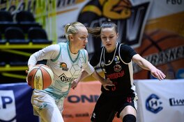 Жіноча Суперліга: відеотрансляція матчів плейоф 24 березня