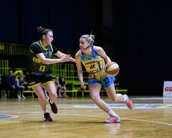 Будівельник вийшов вперед в півфінальній серії плейоф Суперліги з Київ-Баскетом