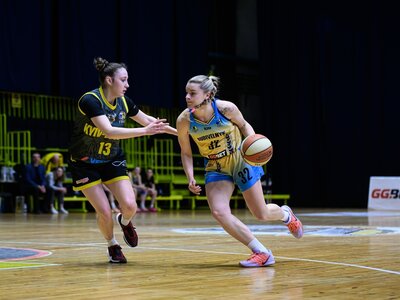 Будівельник вийшов вперед в півфінальній серії плейоф Суперліги з Київ-Баскетом