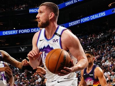 Українці за кордоном: Михайлюк набрав 12 очок в НБА, у Зотова 13 очок в Австрії