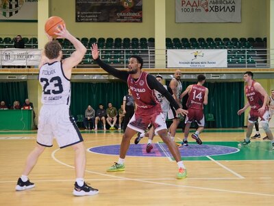 Вища ліга: ДіДіБао захистив друге місце, Хмельницький програв у Вінниці