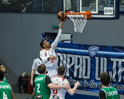 Запоріжжя обіграло Рівне: фотогалерея