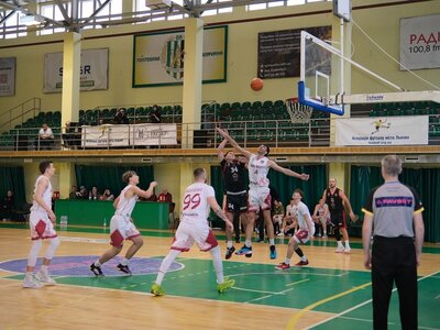 Плейоф чоловічої Вищої ліги стартує 5 квітня