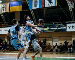 ІФНТУНГ-Академія Говерла та Полісся зіграють у півфіналах Першої ліги