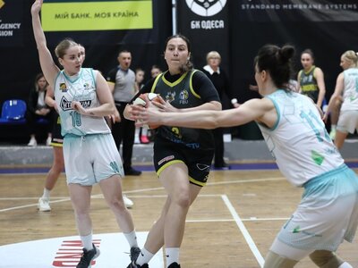 Жіноча Суперліга: відеотрансляція матчу 3 квітня