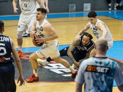 Харківські Соколи були сильнішими за Ніко-Баскет: фотогалерея матчу