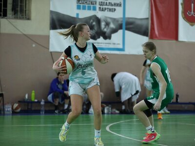 Жіноча Вища ліга: відеотрансляція матчу 5 квітня