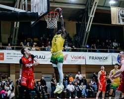 Рівне обіграло Говерлу, перемоги Дніпра, Київ-Баскета та Соколів: хайлайти перших матчів плейоф Суперліги GGBET