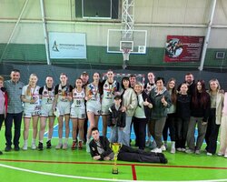 Франківськ учетверте поспіль виграв чемпіонат України ВЮБЛ серед гравчинь 2009 року