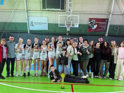 Франківськ учетверте поспіль виграв чемпіонат України ВЮБЛ серед гравчинь 2009 року