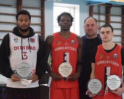 Дмитро Качанов – MVP сезону Вищої ліги, два легіонера – в символічній збірній