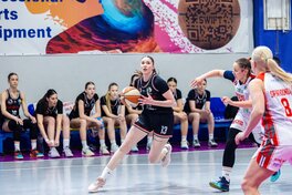 Франківськ-КНУВС переміг Рівне у фіналі, Мобі-СДЮСШОР завоював бронзу жіночої Вищої ліги: результати та фотогалерея 