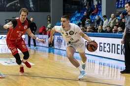 Харківські Соколи виграли в Рівного перший матч серії за бронзу: хайлайти Суперліги GGBET 25 квітня