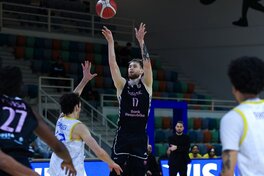 Українці за кордоном: Войналович у фіналі чемпіонату Азербайджану, Бобров та Липовий зіграли між собою в Румунії