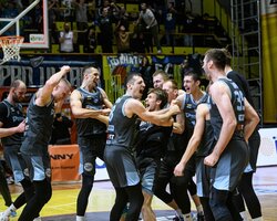 Дніпро - чемпіон Суперліги GGBET: фотогалерея вирішального матчу з Київ-Баскетом та церемонії нагородження