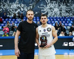 Символічна збірна Суперліги GGBET: Андрій Хохоник отримав свою нагороду